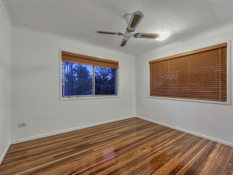 34 Fiona Street, Bellbird Park QLD 4300