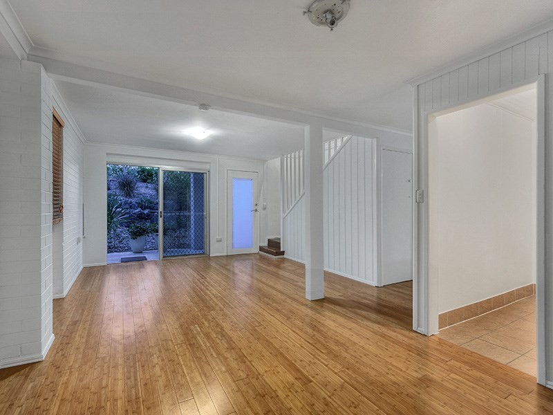 34 Fiona Street, Bellbird Park QLD 4300