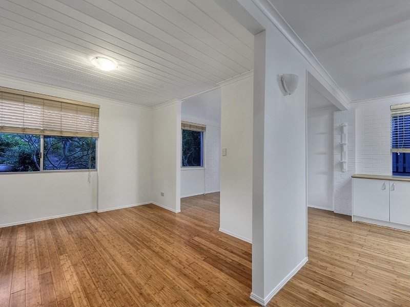 34 Fiona Street, Bellbird Park QLD 4300