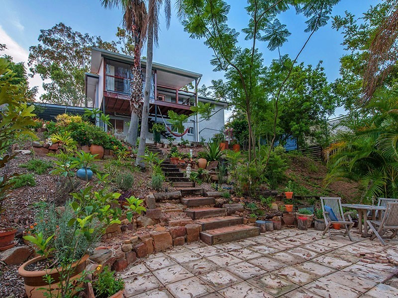 34 Fiona Street, Bellbird Park QLD 4300