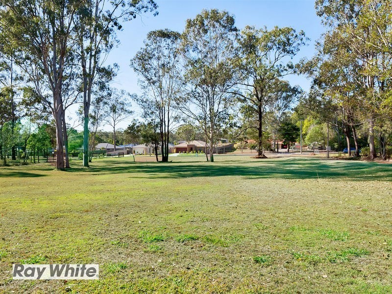 220 Jones Road, Bellbird Park QLD 4300