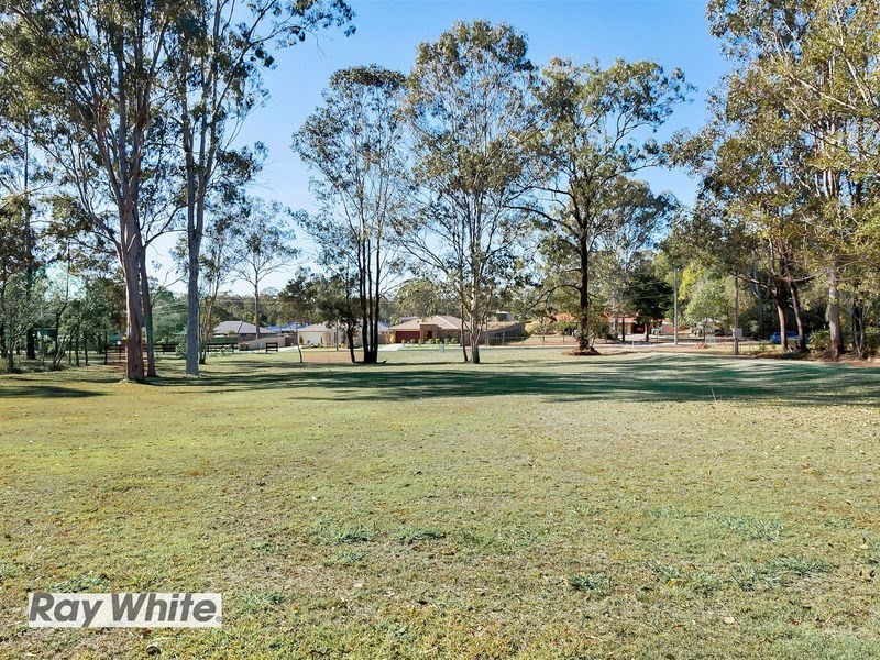 220 Jones Road, Bellbird Park QLD 4300