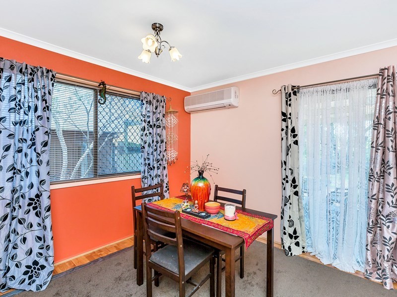 11 Tamatea Drive, Bellbird Park QLD 4300