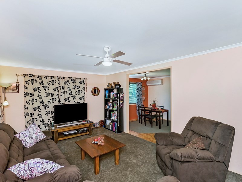 11 Tamatea Drive, Bellbird Park QLD 4300