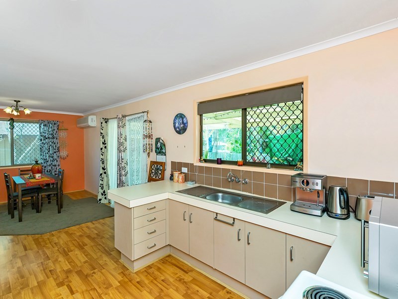 11 Tamatea Drive, Bellbird Park QLD 4300