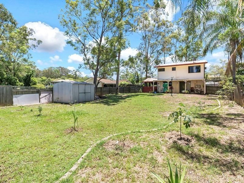 11 Tamatea Drive, Bellbird Park QLD 4300