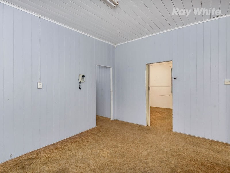 7 Jacob Street, Dinmore QLD 4303