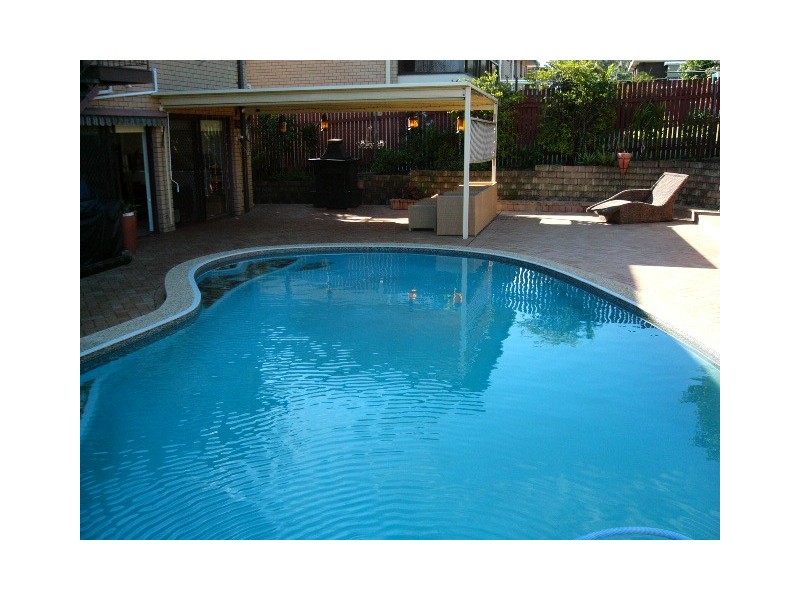 10 Aberdeen Street, Bundamba QLD 4304