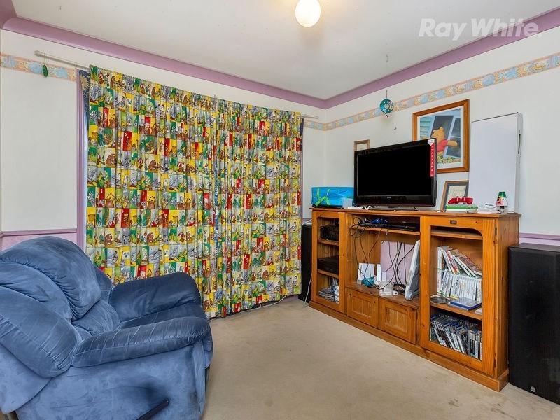14 Simpson Court, Goodna QLD 4300