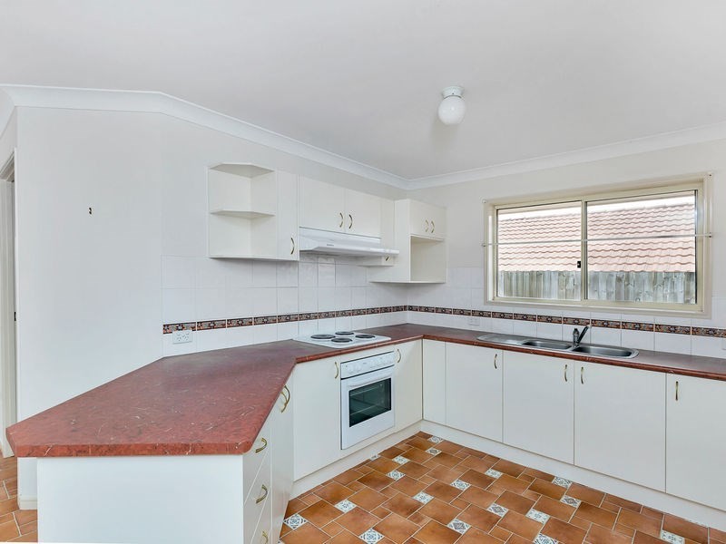 12 Elkhorn Street, Bellbird Park QLD 4300