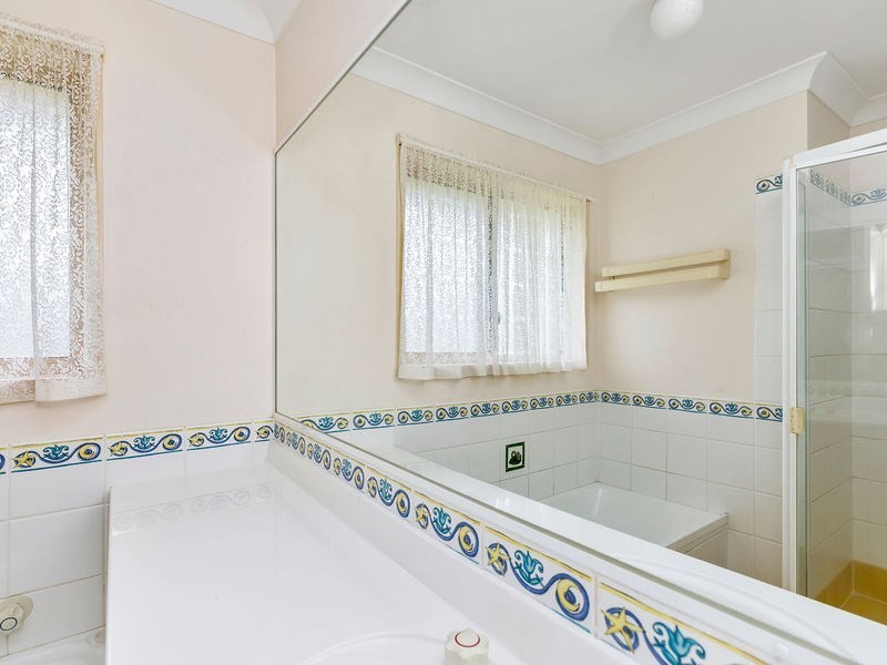 14 Elkhorn Street, Bellbird Park QLD 4300
