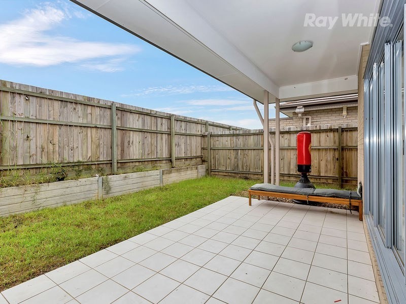 11 Francisca Drive, Augustine Heights QLD 4300