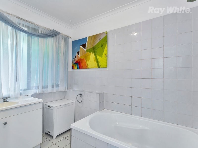 2 Grevillea Street, Bellbird Park QLD 4300