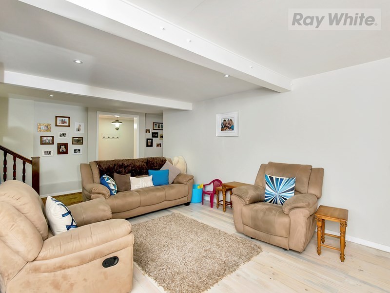 4 Iris Street, Gailes QLD 4300