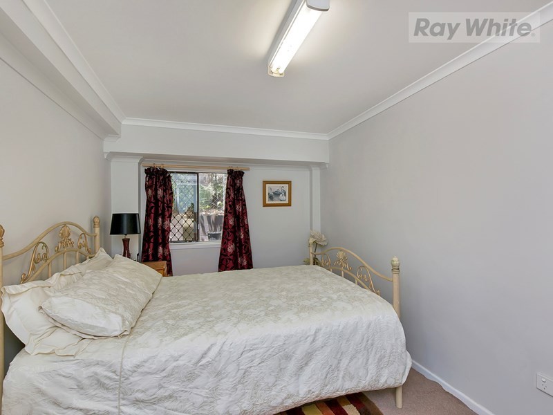 4 Iris Street, Gailes QLD 4300