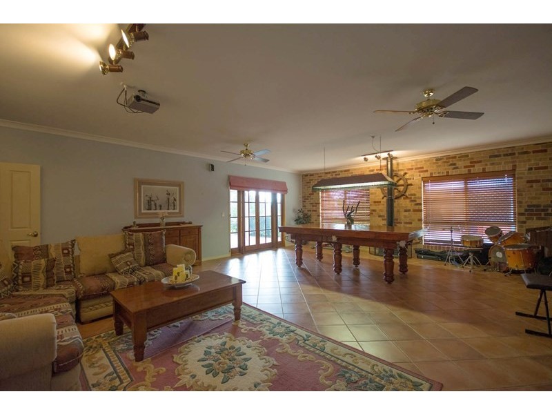 11 Katherine Court, Karalee QLD 4306