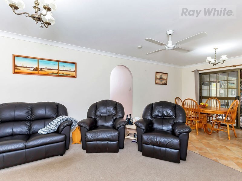 11 Henderson Street, Redbank QLD 4301