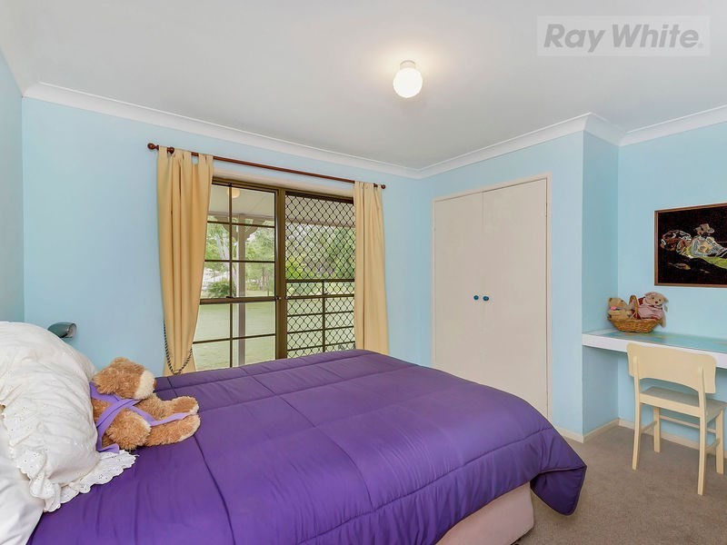 11 Henderson Street, Redbank QLD 4301