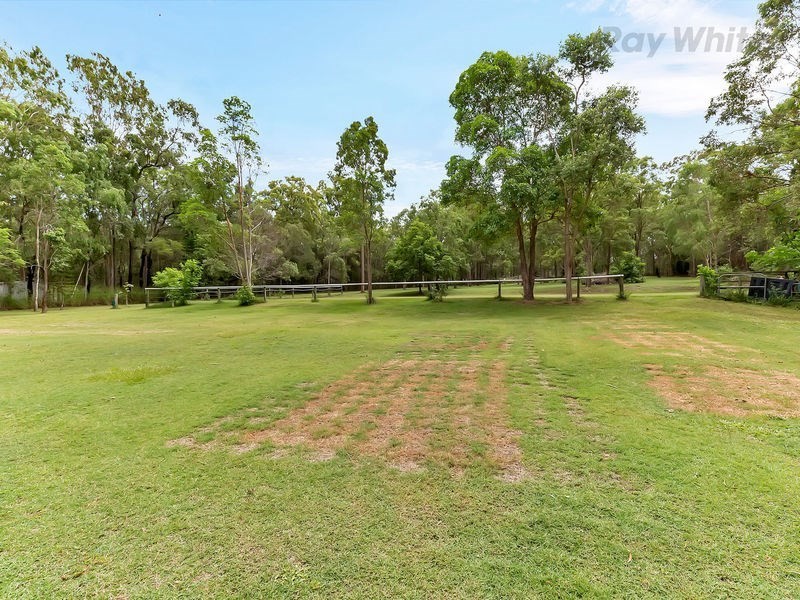11 Henderson Street, Redbank QLD 4301