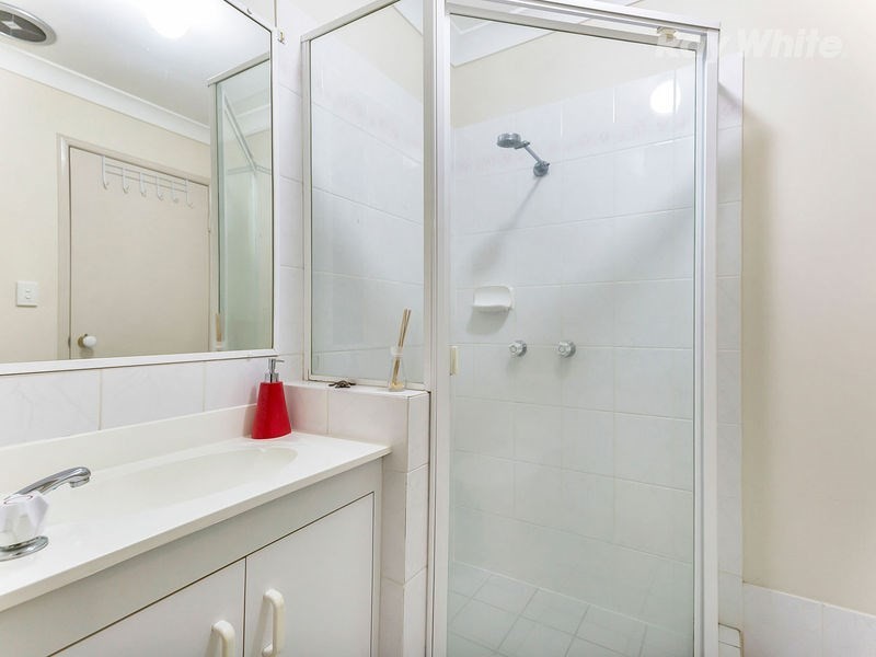 4/122 Johnson Road, Hillcrest QLD 4118