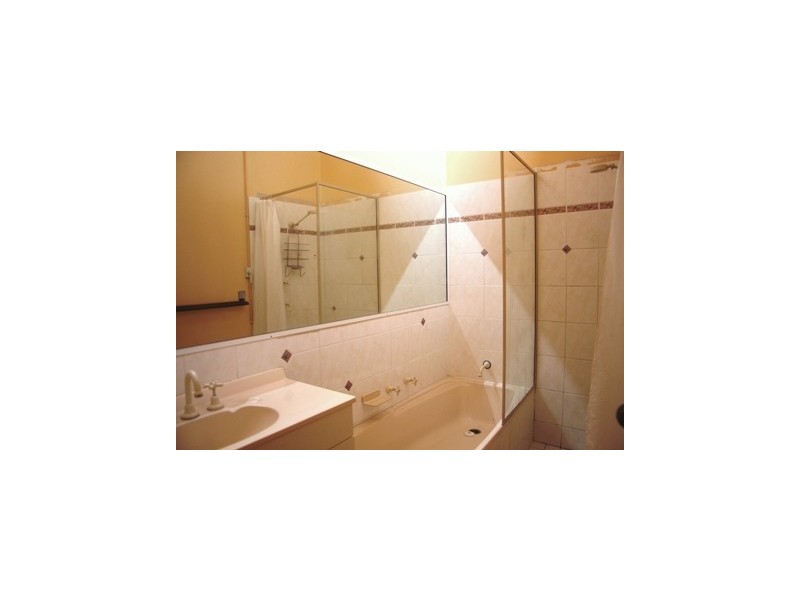 11 Cashmere Street, Redbank Plains QLD 4301