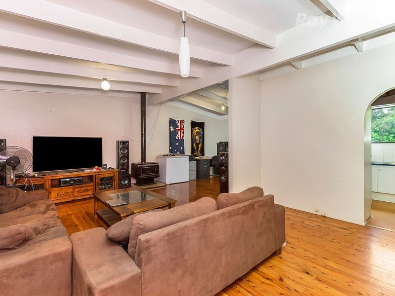 8 Cudgee Street, Redbank Plains QLD 4301