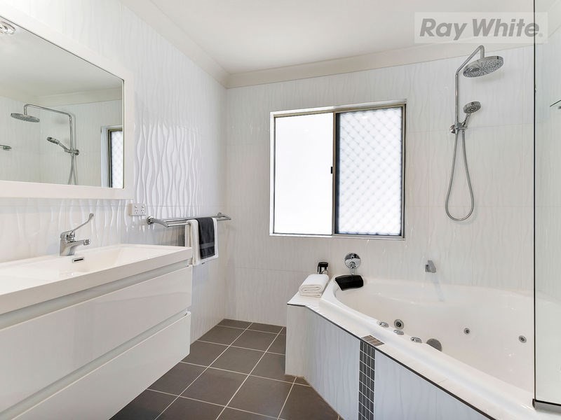 24 Surrey Road, Bellbird Park QLD 4300