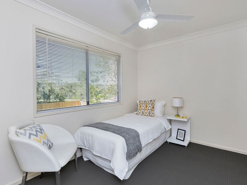 24 Surrey Road, Bellbird Park QLD 4300
