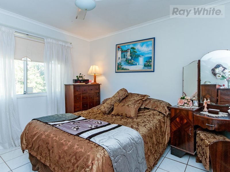21 Alawoona Street, Redbank Plains QLD 4301