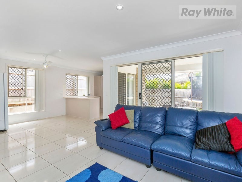 40 Pleasant Drive, Redbank Plains QLD 4301