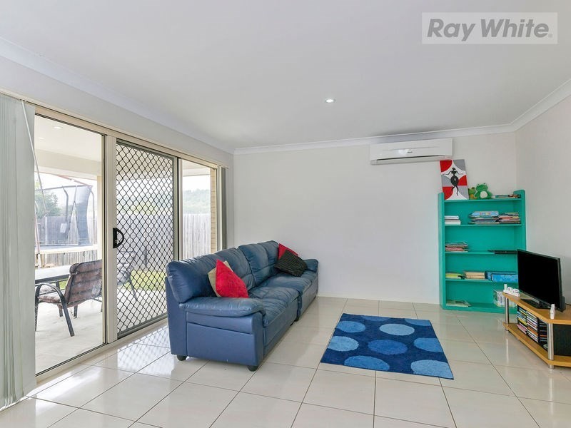 40 Pleasant Drive, Redbank Plains QLD 4301