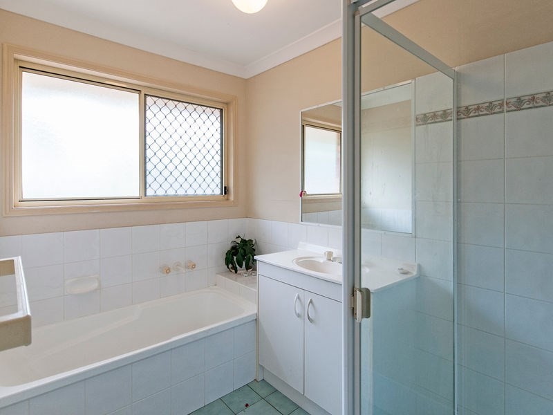 11 Azure Street, Goodna QLD 4300