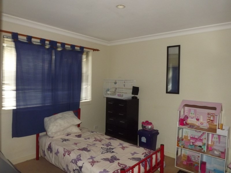 27 Burdekin Court, Collingwood Park QLD 4301