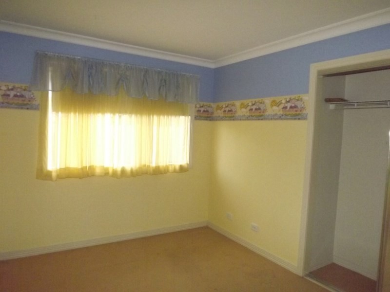 27 Burdekin Court, Collingwood Park QLD 4301