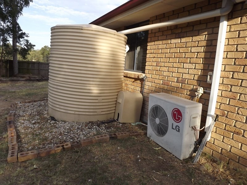 27 Burdekin Court, Collingwood Park QLD 4301