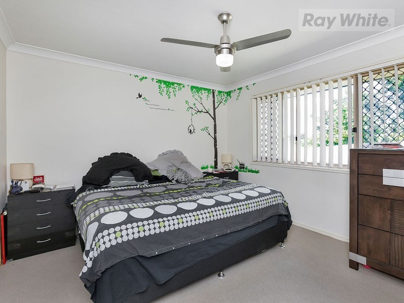 4 Agnes Place, Redbank Plains QLD 4301