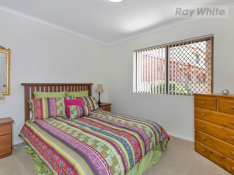 9 Heysen Court, Collingwood Park QLD 4301
