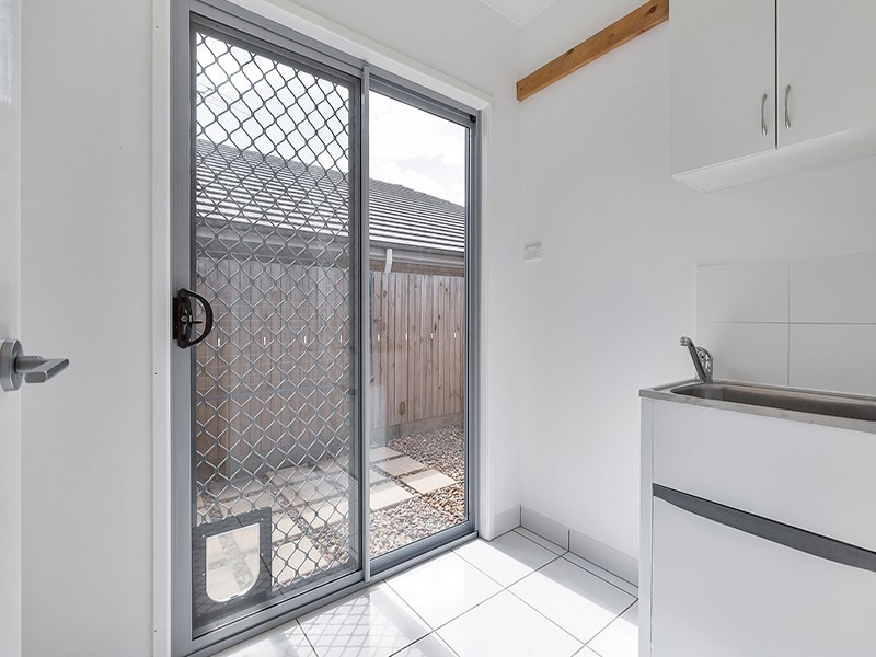 23 Leon Capra Drive, Augustine Heights QLD 4300