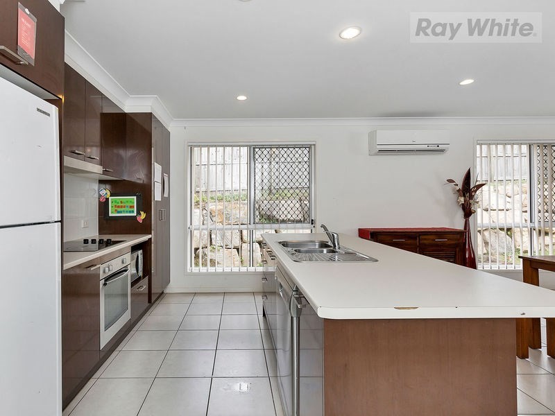54 Gordon Drive, Bellbird Park QLD 4300
