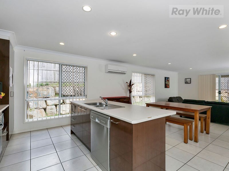 54 Gordon Drive, Bellbird Park QLD 4300