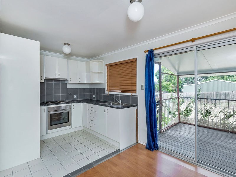 8 Carol Street, Redbank Plains QLD 4301