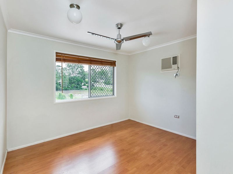 8 Carol Street, Redbank Plains QLD 4301