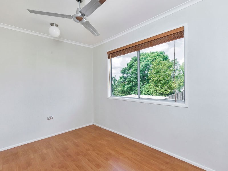 8 Carol Street, Redbank Plains QLD 4301