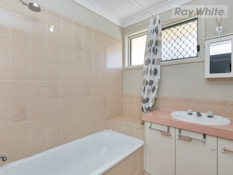 47 Bottlebrush Crescent, Redbank Plains QLD 4301