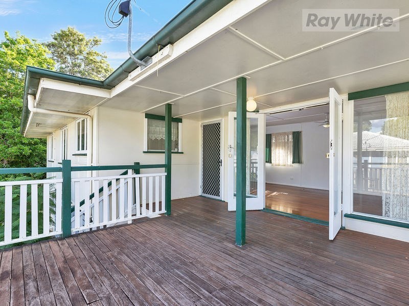 40 Coverack Street, Leichhardt QLD 4305