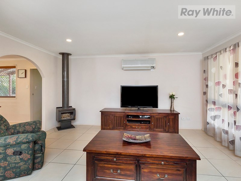 1 Pitman Court, Camira QLD 4300