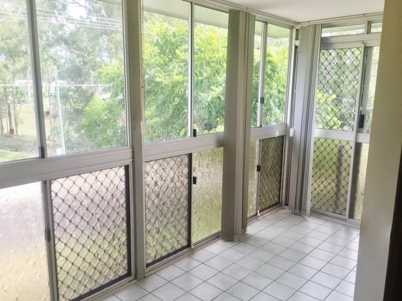 3 Carl Lane, North Ipswich QLD 4305