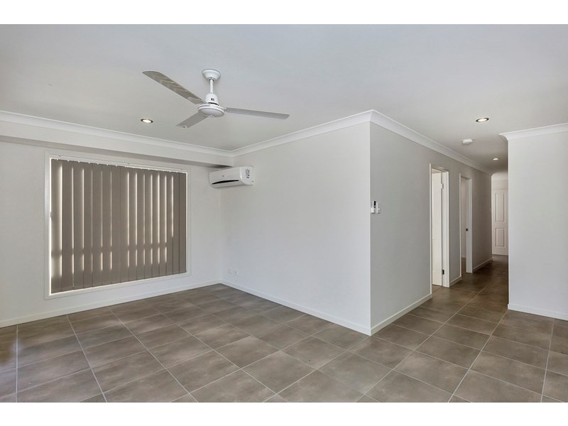 2/120 Alawoona Street, Redbank Plains QLD 4301