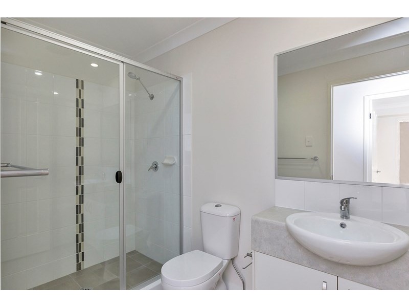 2/120 Alawoona Street, Redbank Plains QLD 4301