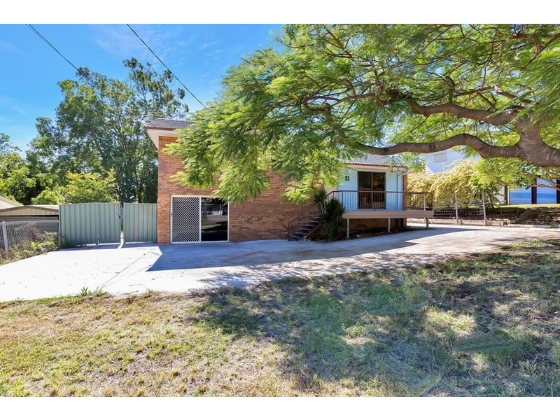 21 Glen Avon Drive, Redbank Plains QLD 4301